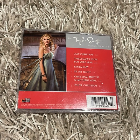 The Taylor Swift Holiday Collection CD - Picture 2 of 5